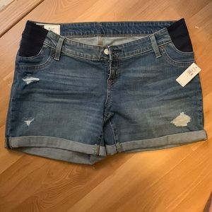 NWT gap maternity jean shorts
